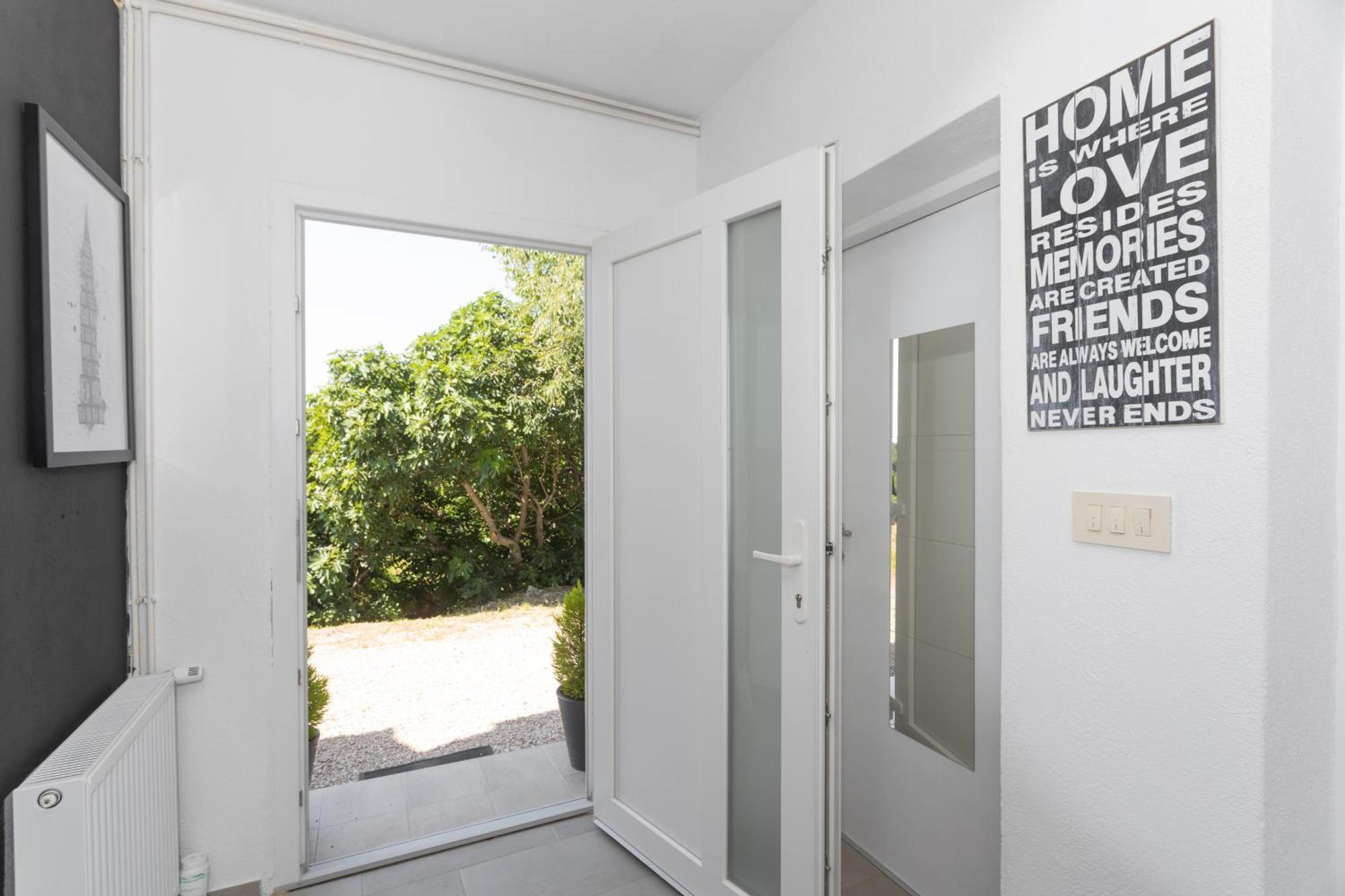 House For Rent Serenity